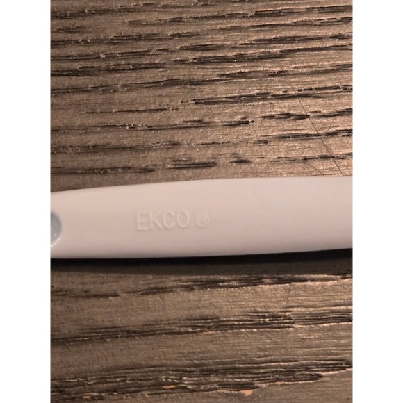 Vintage EKCO White Spaghetti Server Ladle Slotted Spoon 12 inches - Picture 3 of 4